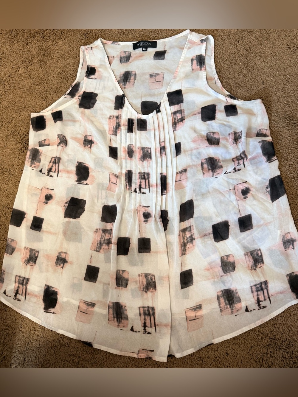 Michel Studio Lightweight Pleated Sleeveless Top in White with Pink & Black Bloc